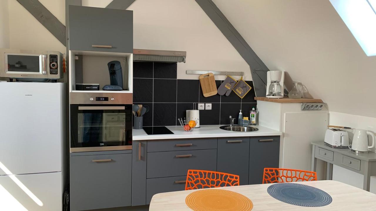Superlogis - Sous Les Toits - T2- 3Etoiles - Blois-Hypercentre 1 Chambre 4 Personnes Exterior photo